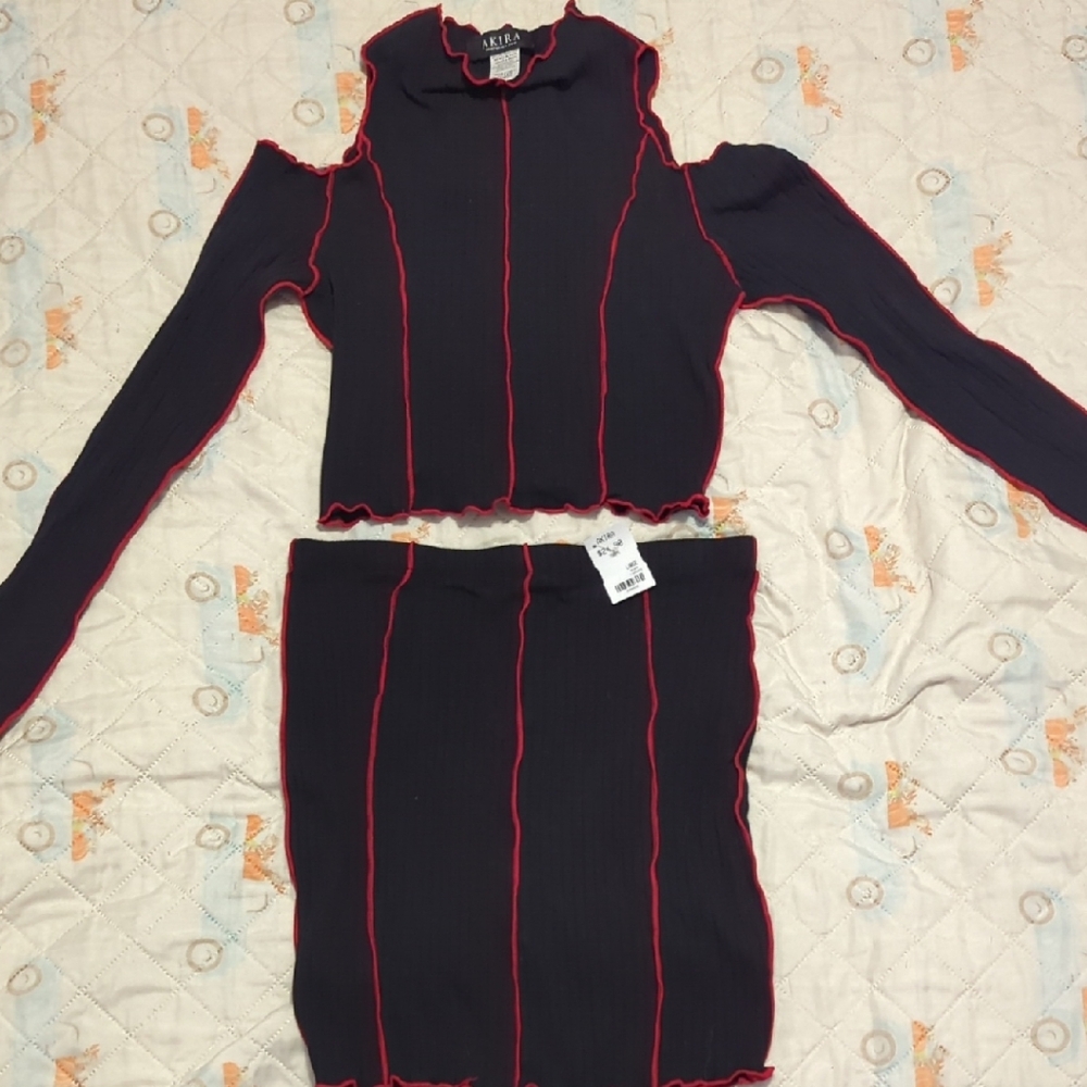 AKIRA Black and Red Contrast Cold Shoulder Two-Piece Set